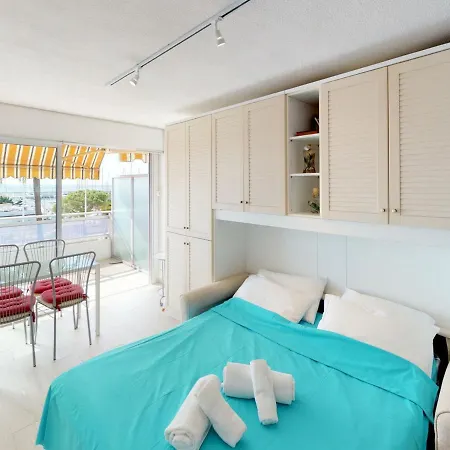 Studio Menton, 1 Piece, 4 Personnes - Fr-1-196-227 *