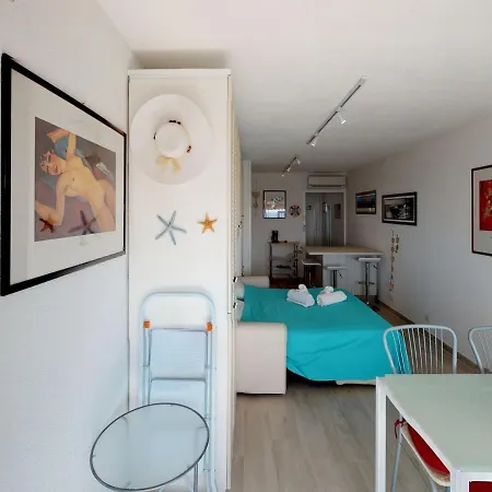Studio Menton, 1 Piece, 4 Personnes - Fr-1-196-227 Menton