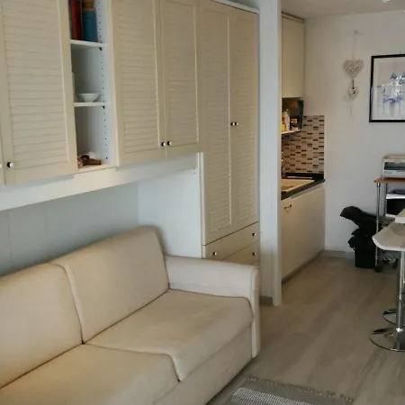 Apartament Studio Menton, 1 Piece, 4 Personnes - Fr-1-196-227 Mentona