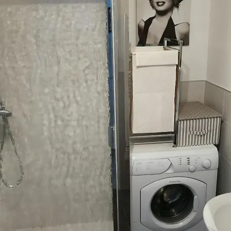 Studio Menton, 1 Piece, 4 Personnes - Fr-1-196-227 Apartment *